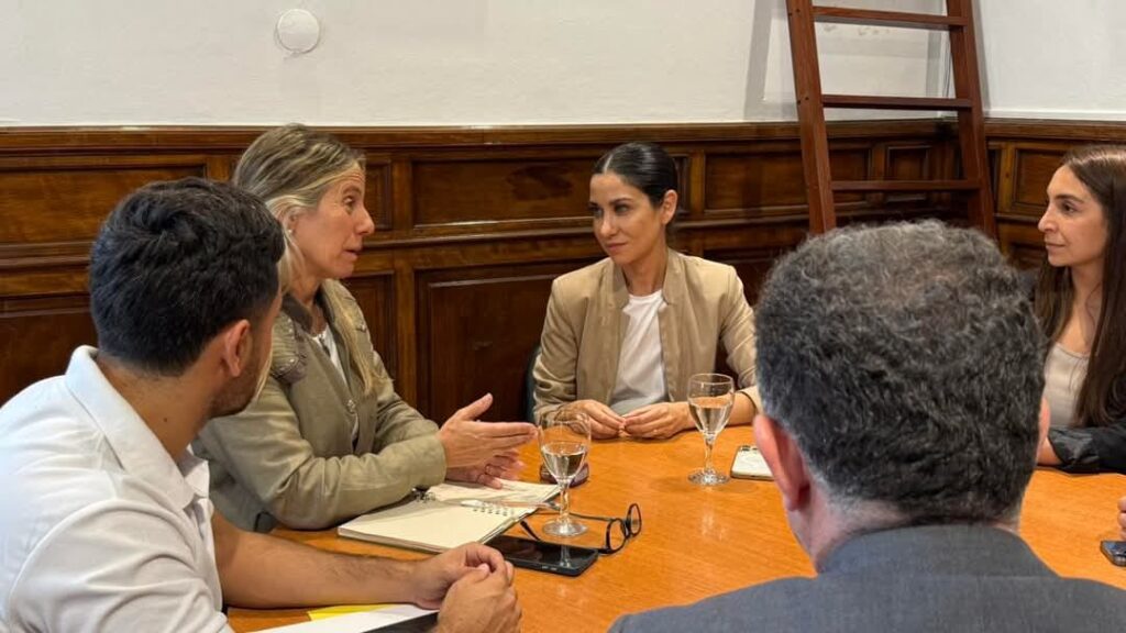 80148d06-00bc-4a84-97a2-3a51d2f70d3e