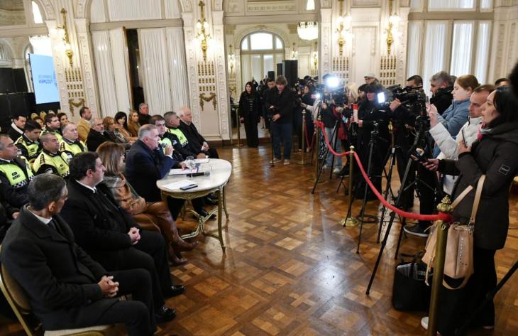 730x473_250701130418_72367