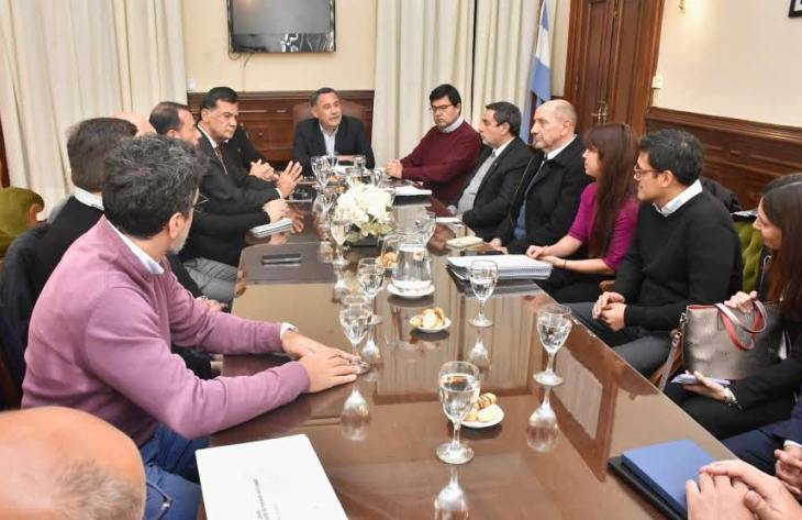 730x473_250806123828_93918