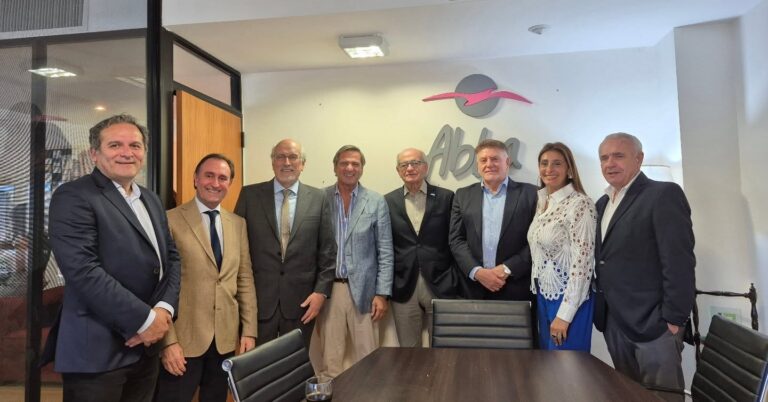 584728121_18376870486152782_2193812269284763990_n