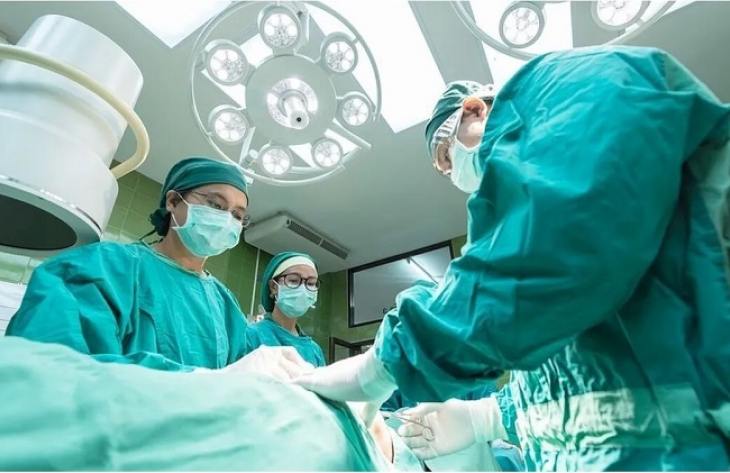 730x473_251216074910_56329